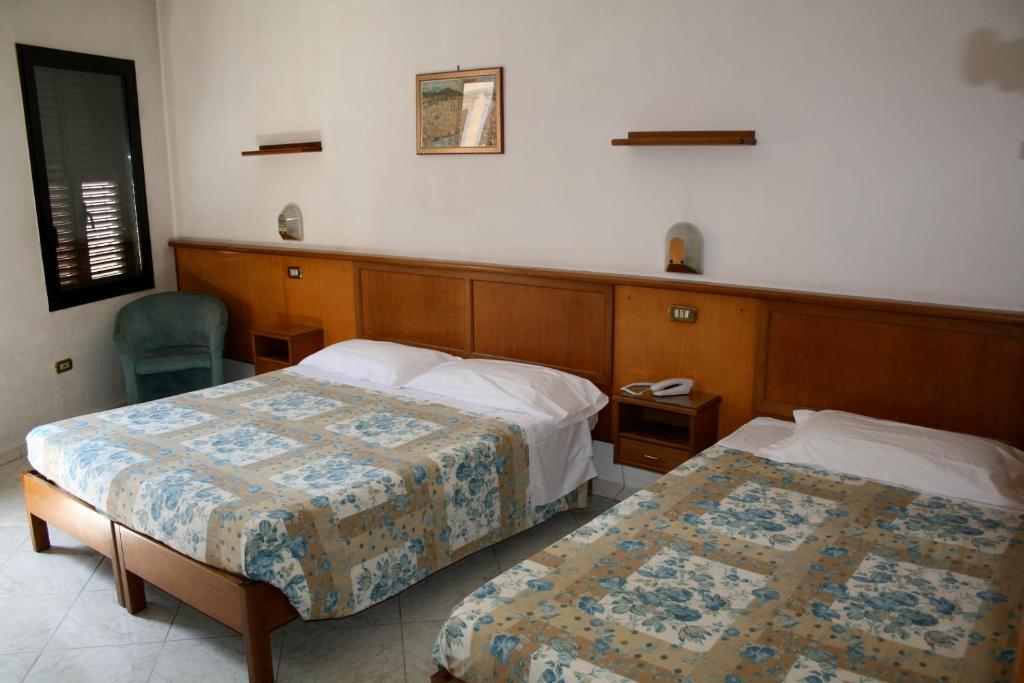 Dreibettzimmer