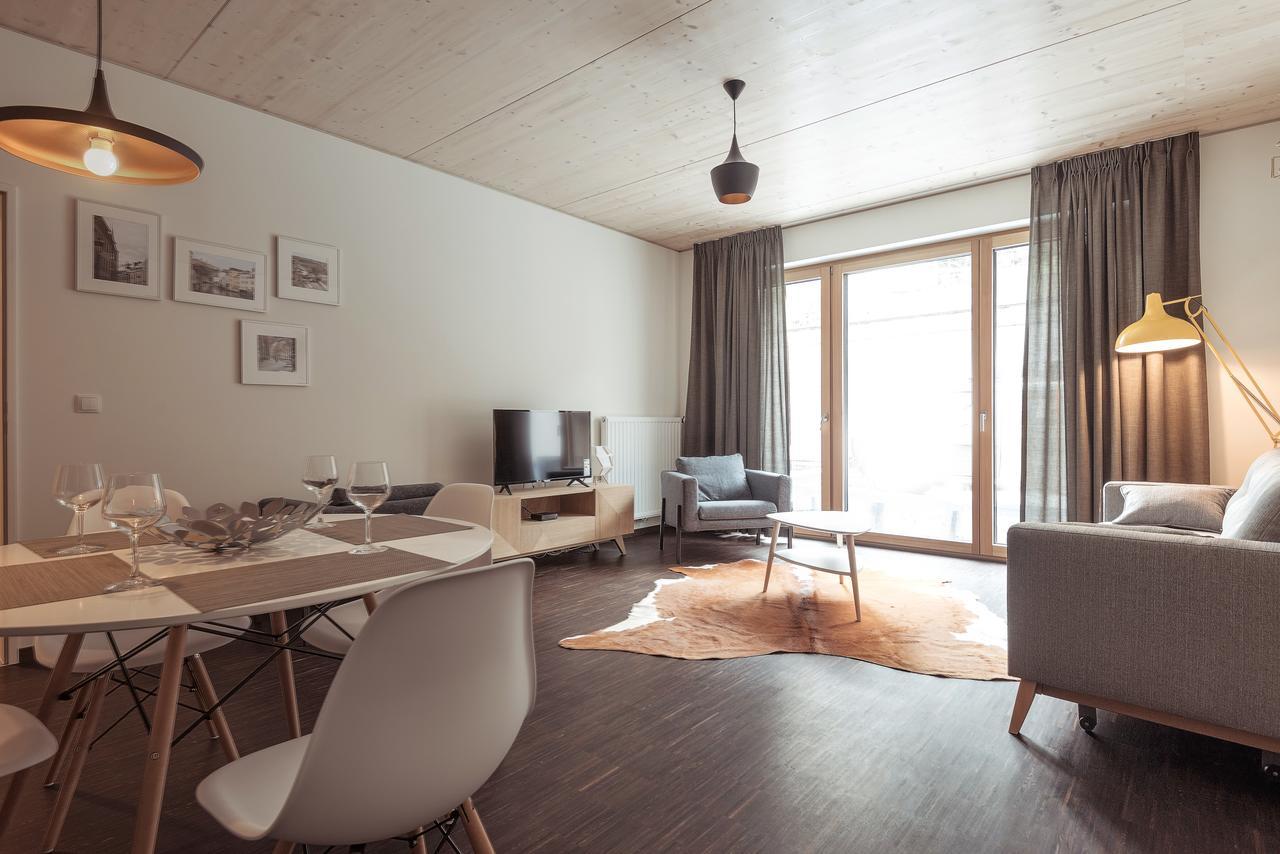 Apartment mit Terrasse