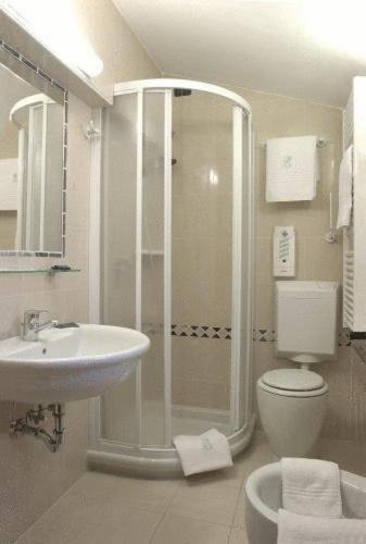 Dreibettzimmer