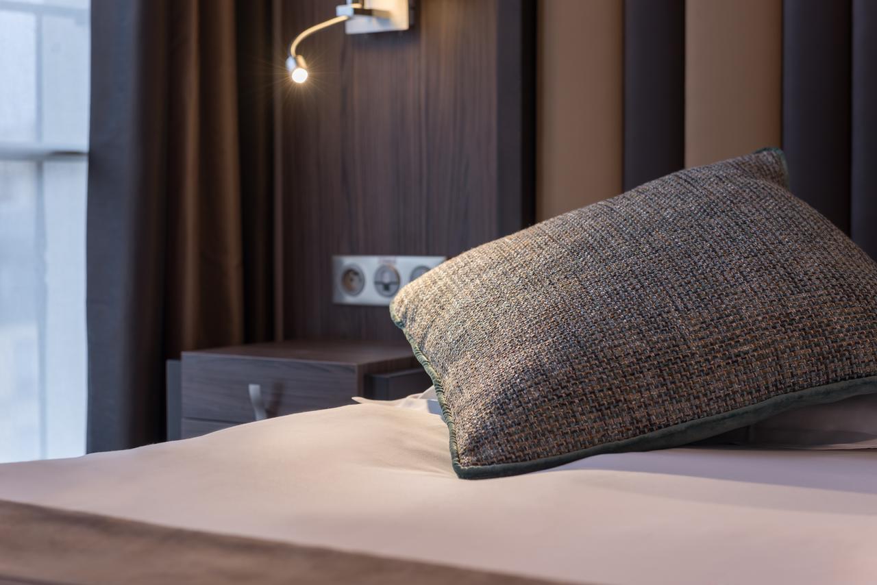2 Doppelzimmer mit Verbindungstür