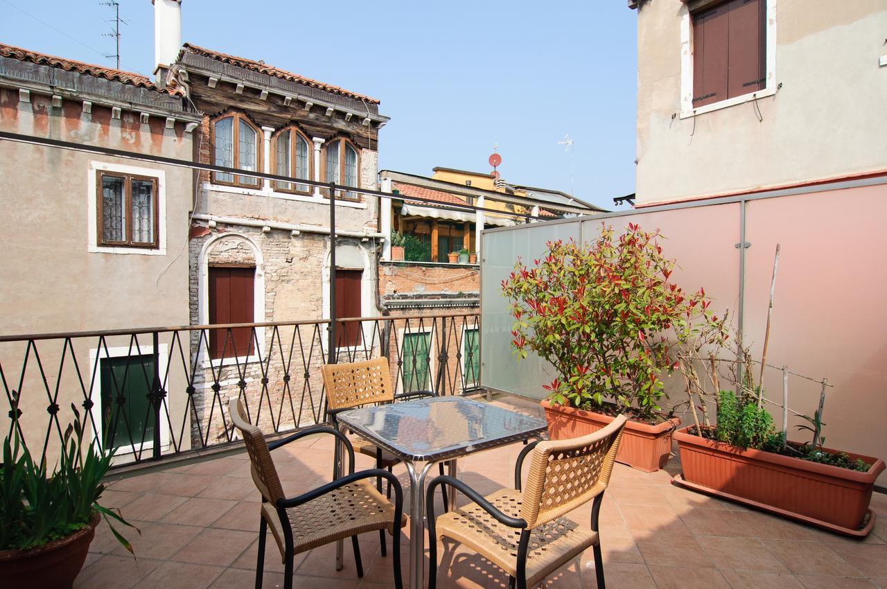 Comfort Zweibett- oder Doppelzimmer mit Terrasse