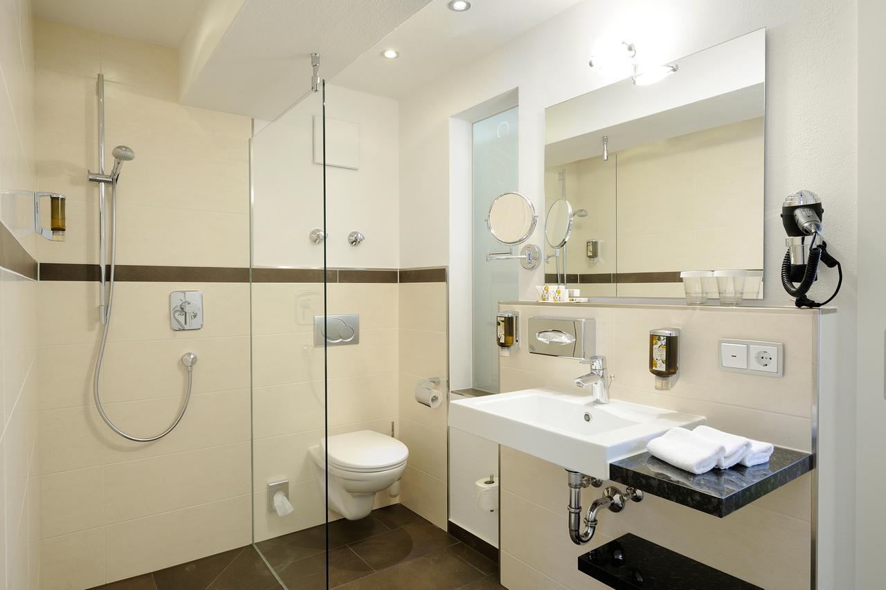 Großes Doppelzimmer