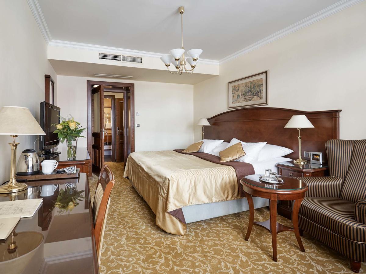 Angebot - Doppel- oder Zweibettzimmer mit Massage