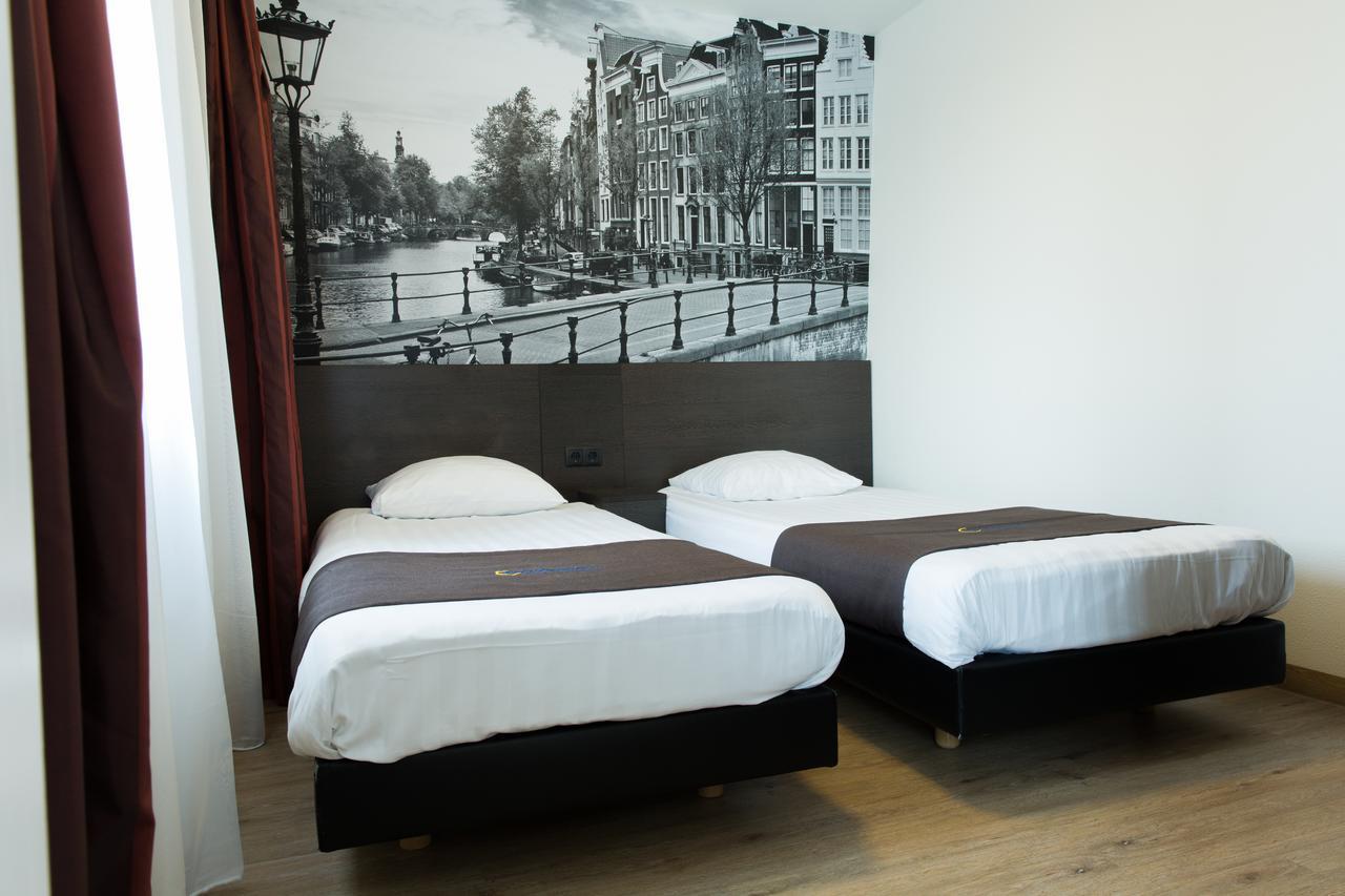Vierbettzimmer