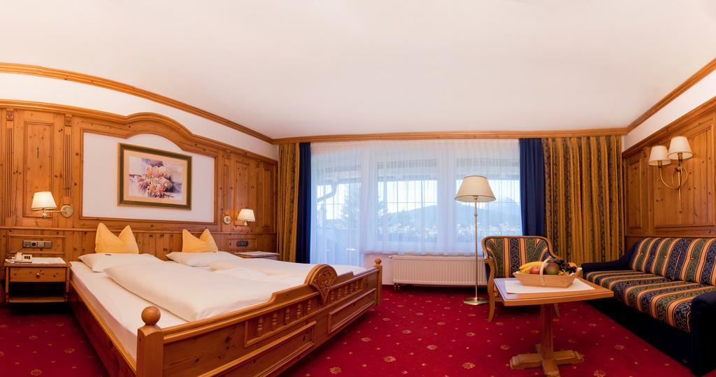 Doppelzimmer „De Luxe"