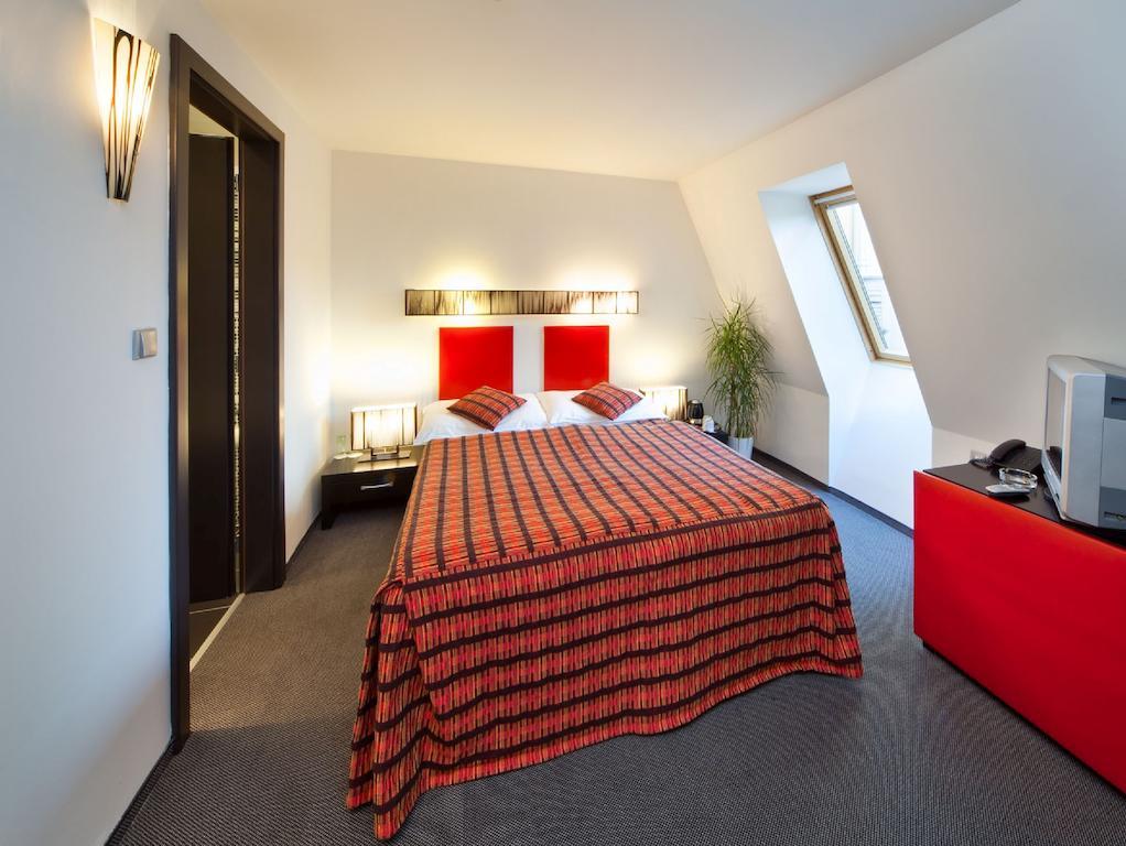 Standard Doppel- oder Zweibettzimmer