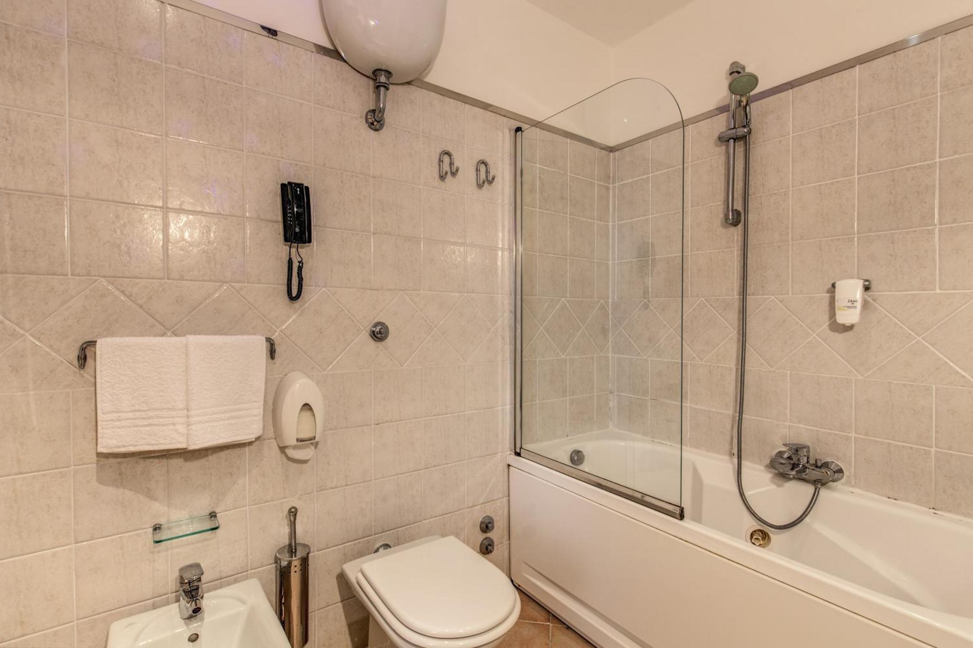 Dreibettzimmer
