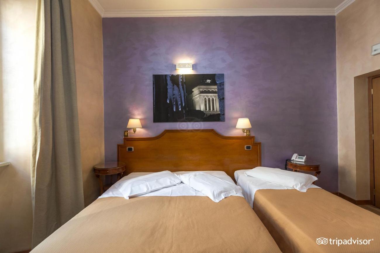 Dreibettzimmer