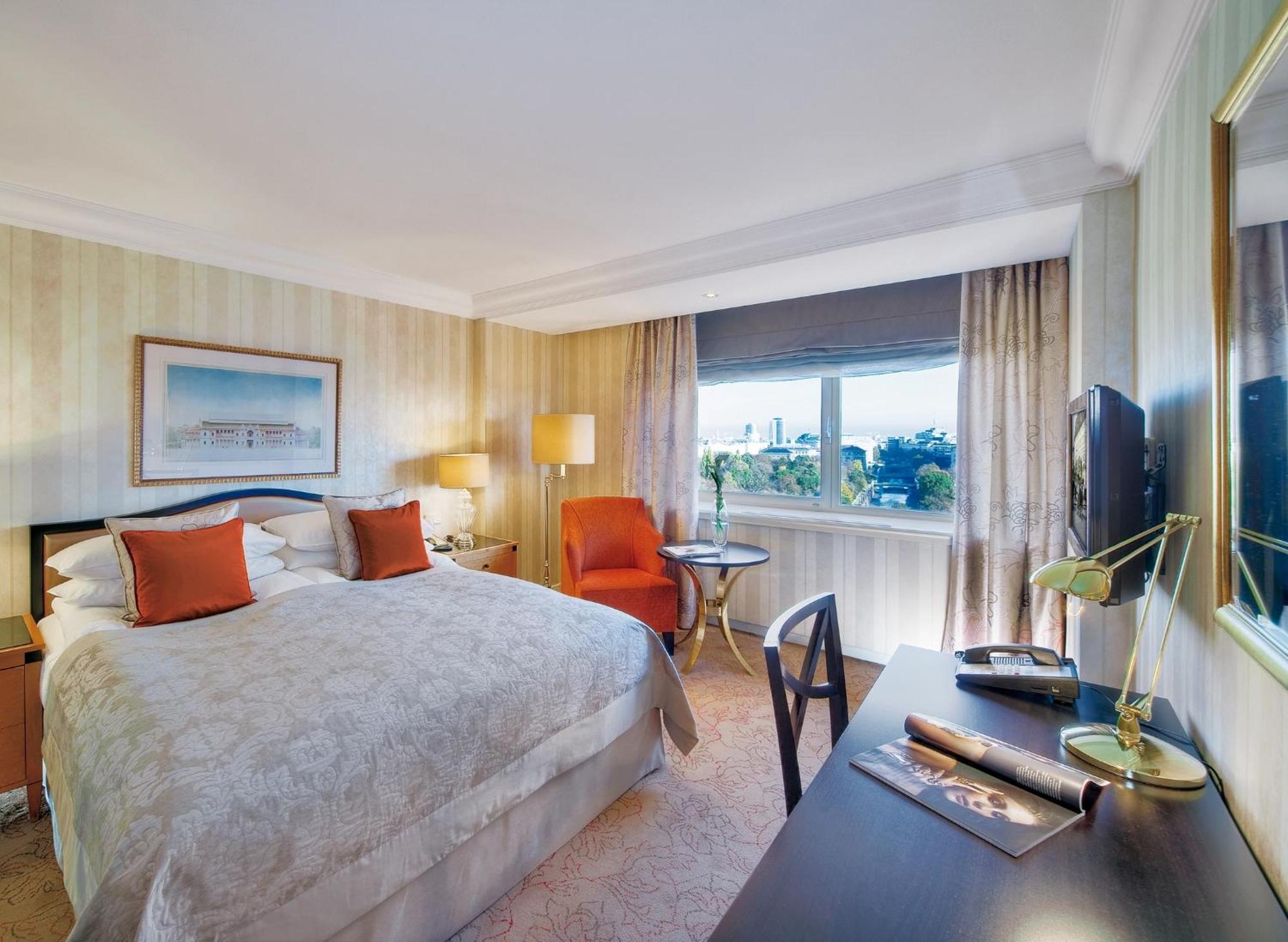 Classic Room,1498476343:JPEG