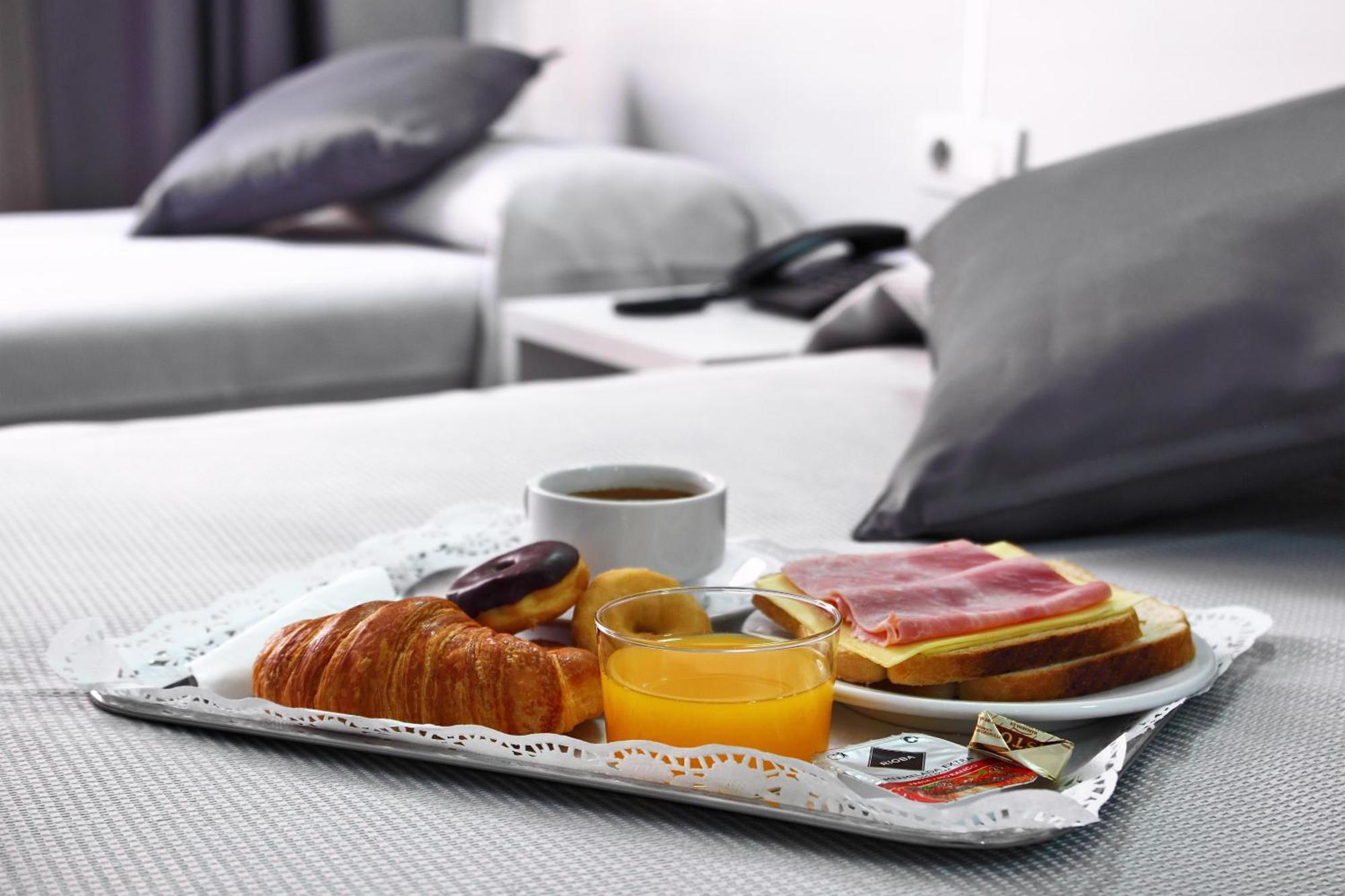 Dreibettzimmer