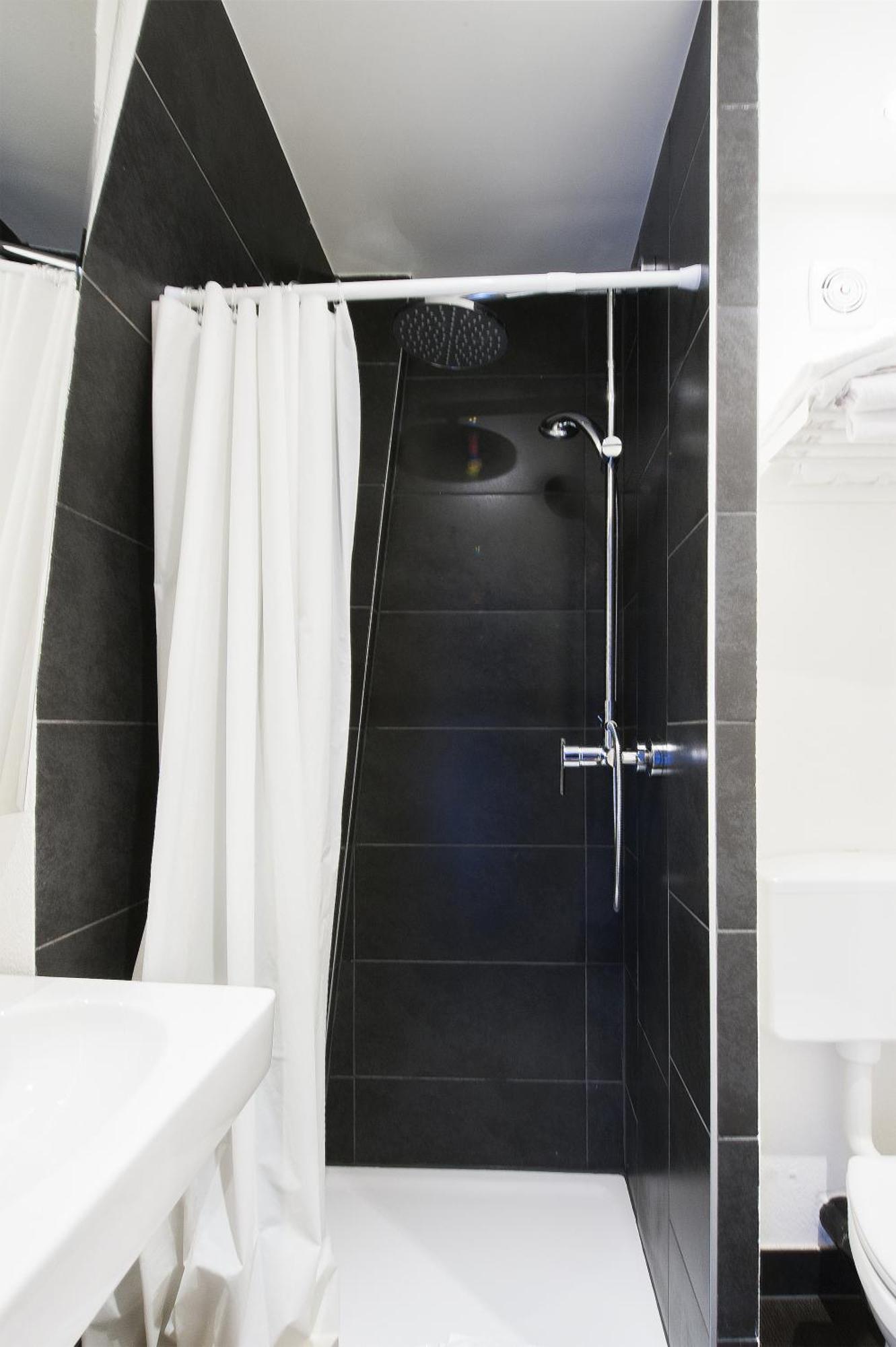 Standard Doppelzimmer mit Blick auf den Innenhof