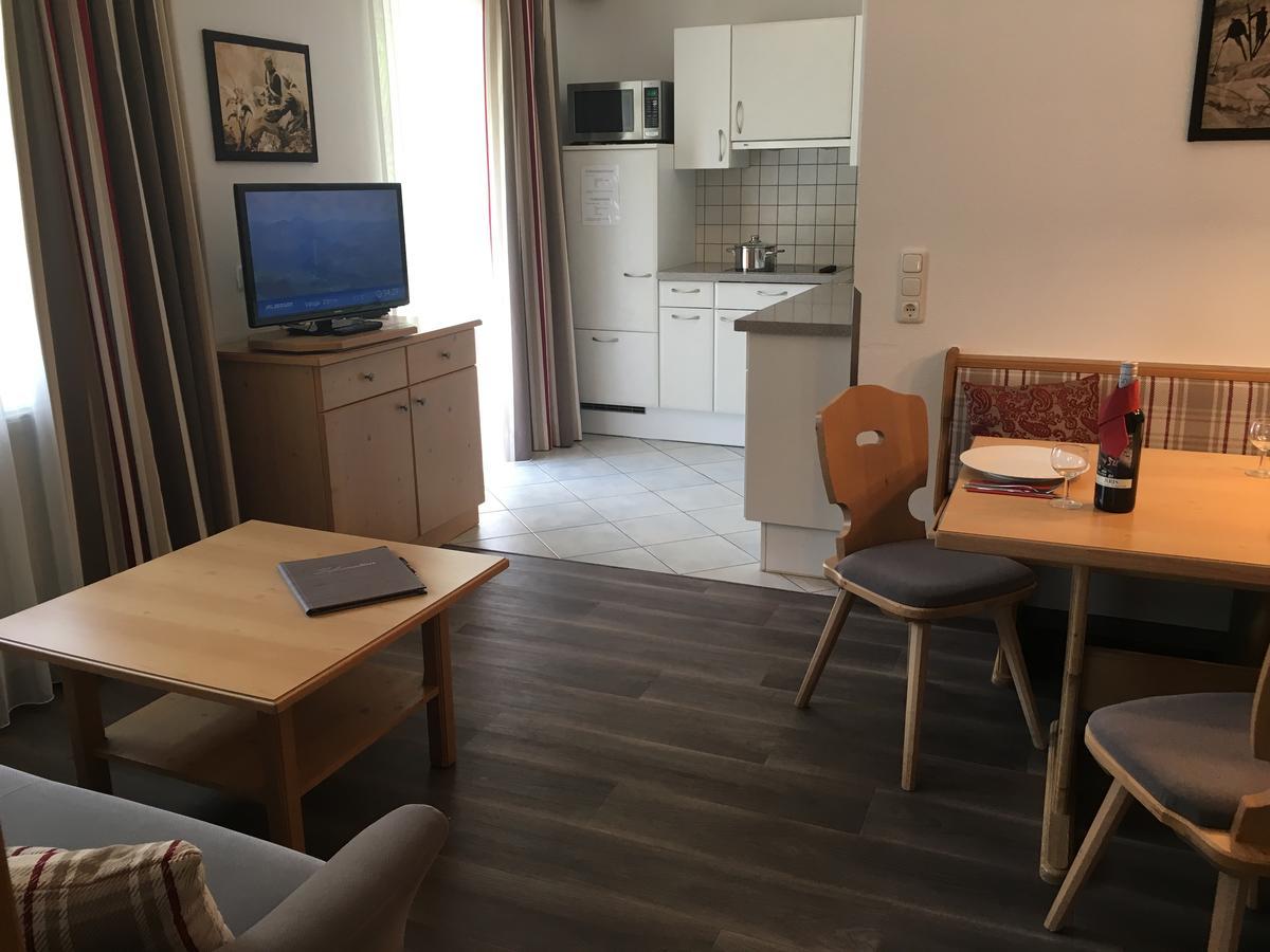 Apartment B (6 Erwachsene)