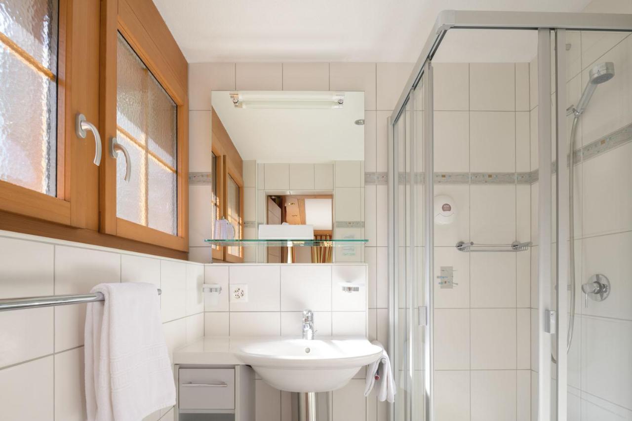 Doppelzimmer mit Balkon