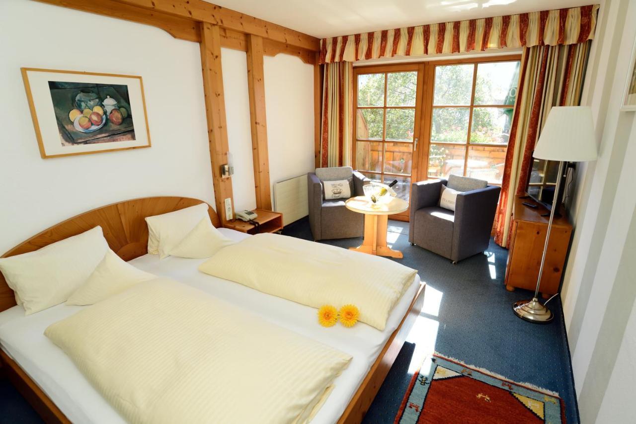 Doppelzimmer mit Balkon