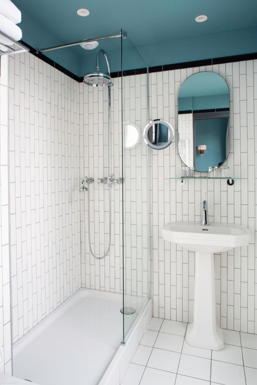 Doppelzimmer mit Balkon