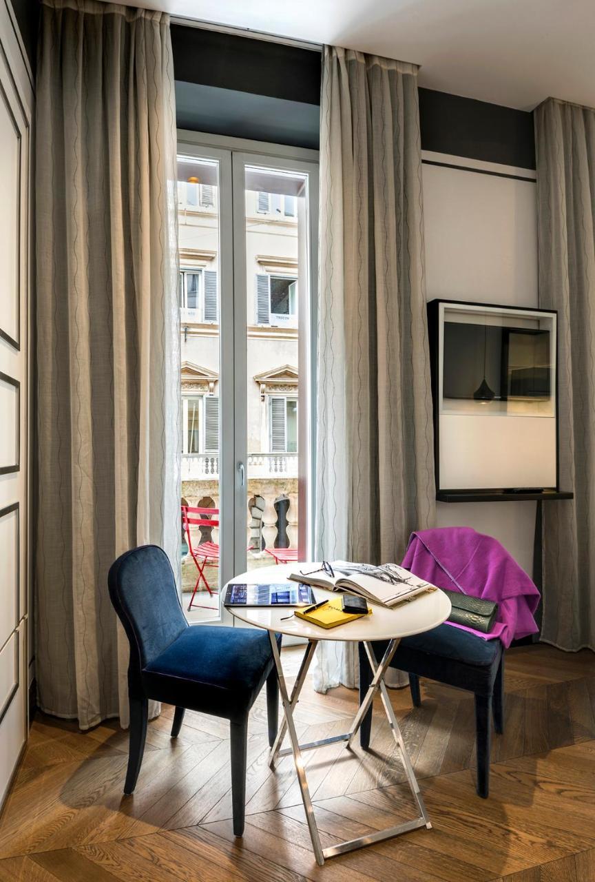 Studio mit Balkon