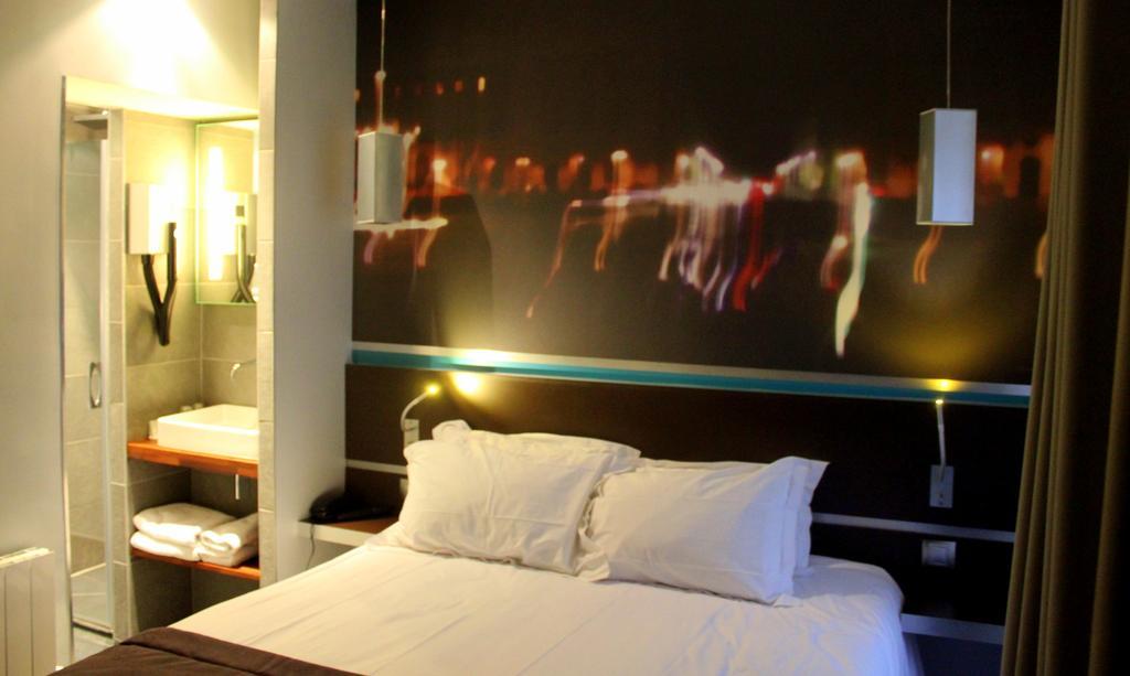 2 angrenzende Doppelzimmer