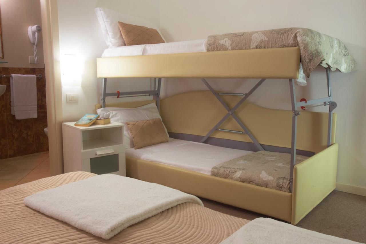Vierbettzimmer