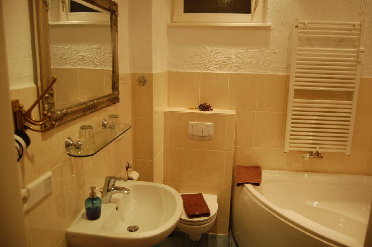 Dreibettzimmer