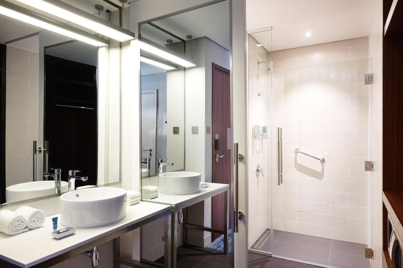 Savvy Suite – King Bed (Living Room + Two Bathrooms + Complimentary Shuttle to Expo Metro Station & Al Maktoum International Airport),761939770:JPEG