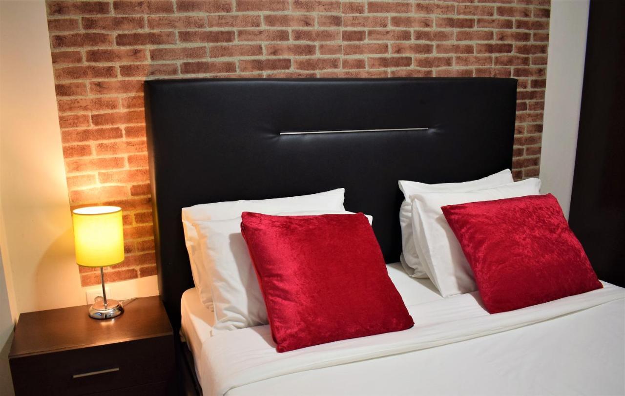 Kleines Doppelzimmer mit Gemeinschaftsbad
