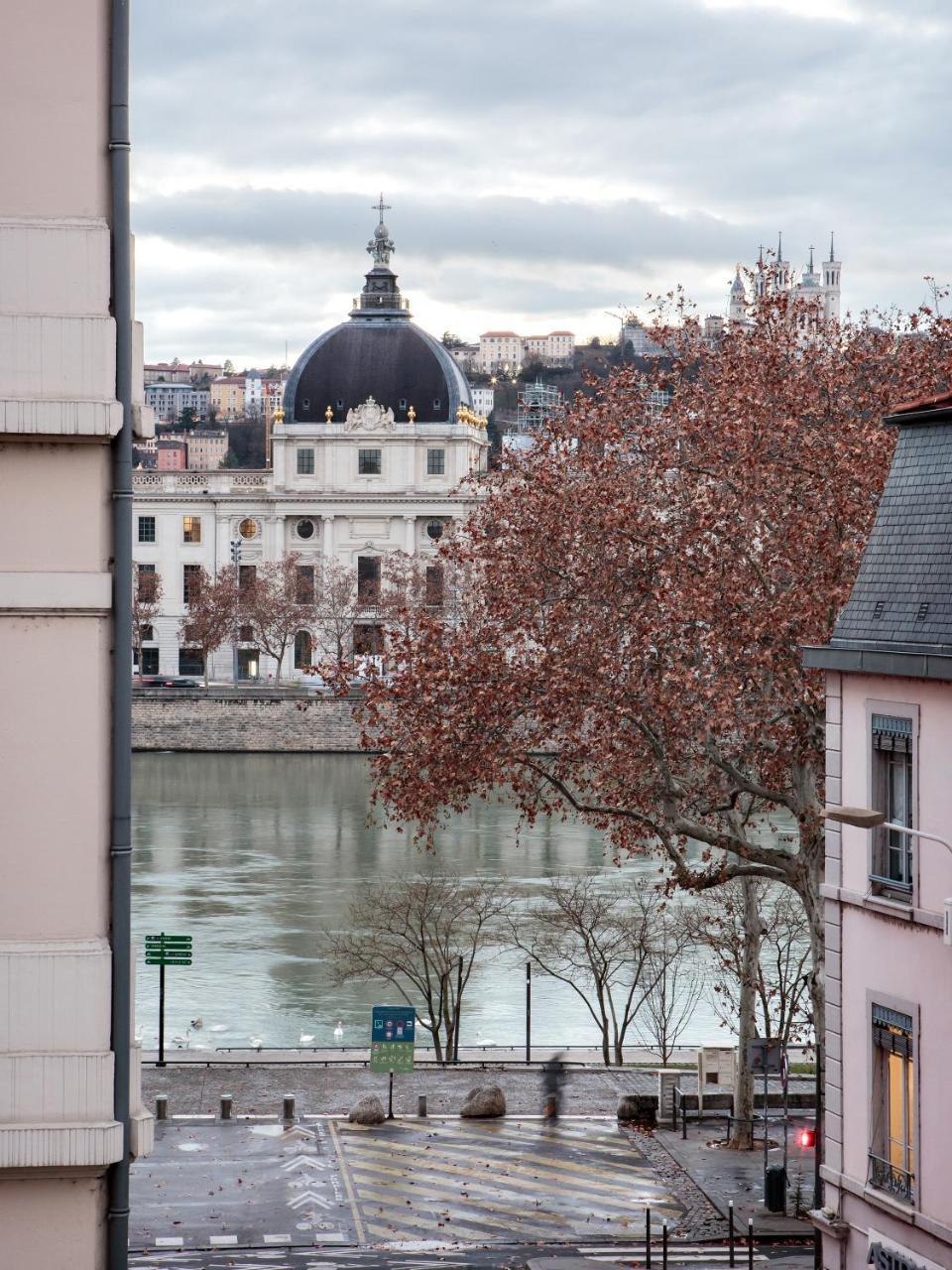 Familienzimmer mit Balkon und Aussicht