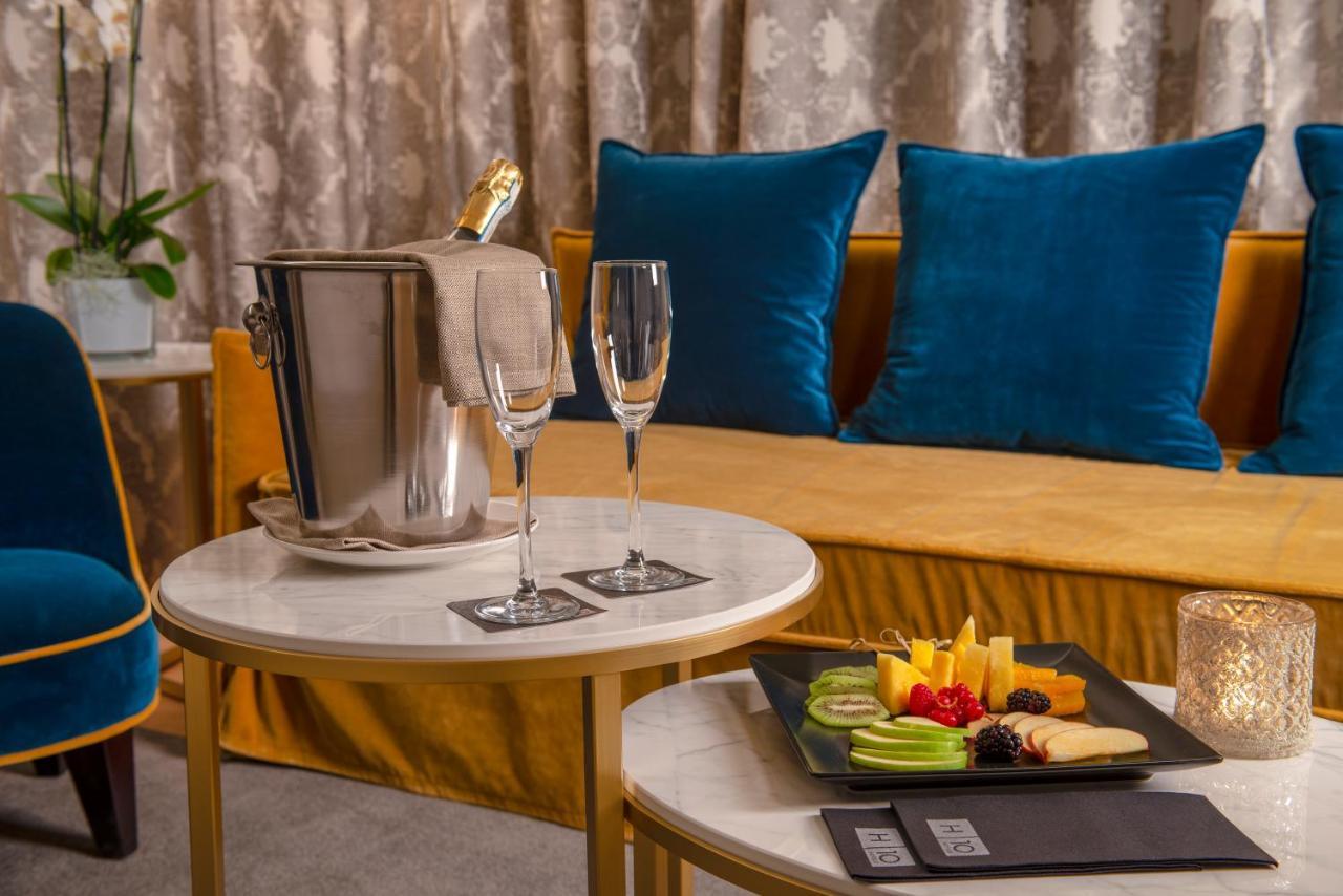 Deluxe Doppelzimmer mit teilweisem Kanalblick