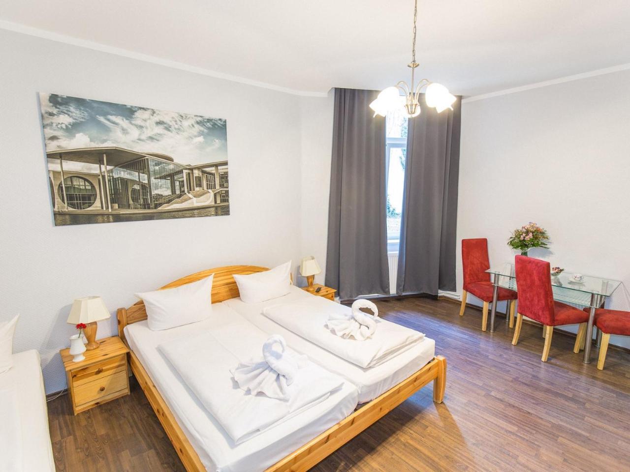 Dreibettzimmer