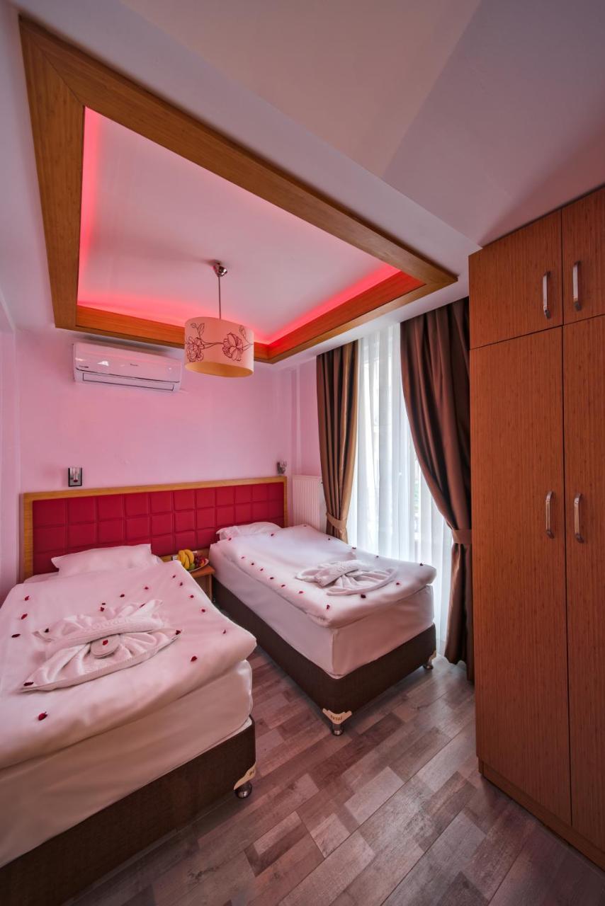 Deluxe Family Suite,769005880:JPEG