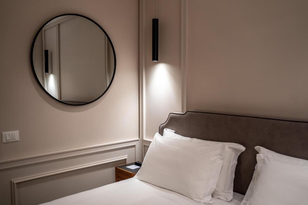 Kleines Doppel-/Zweibettzimmer