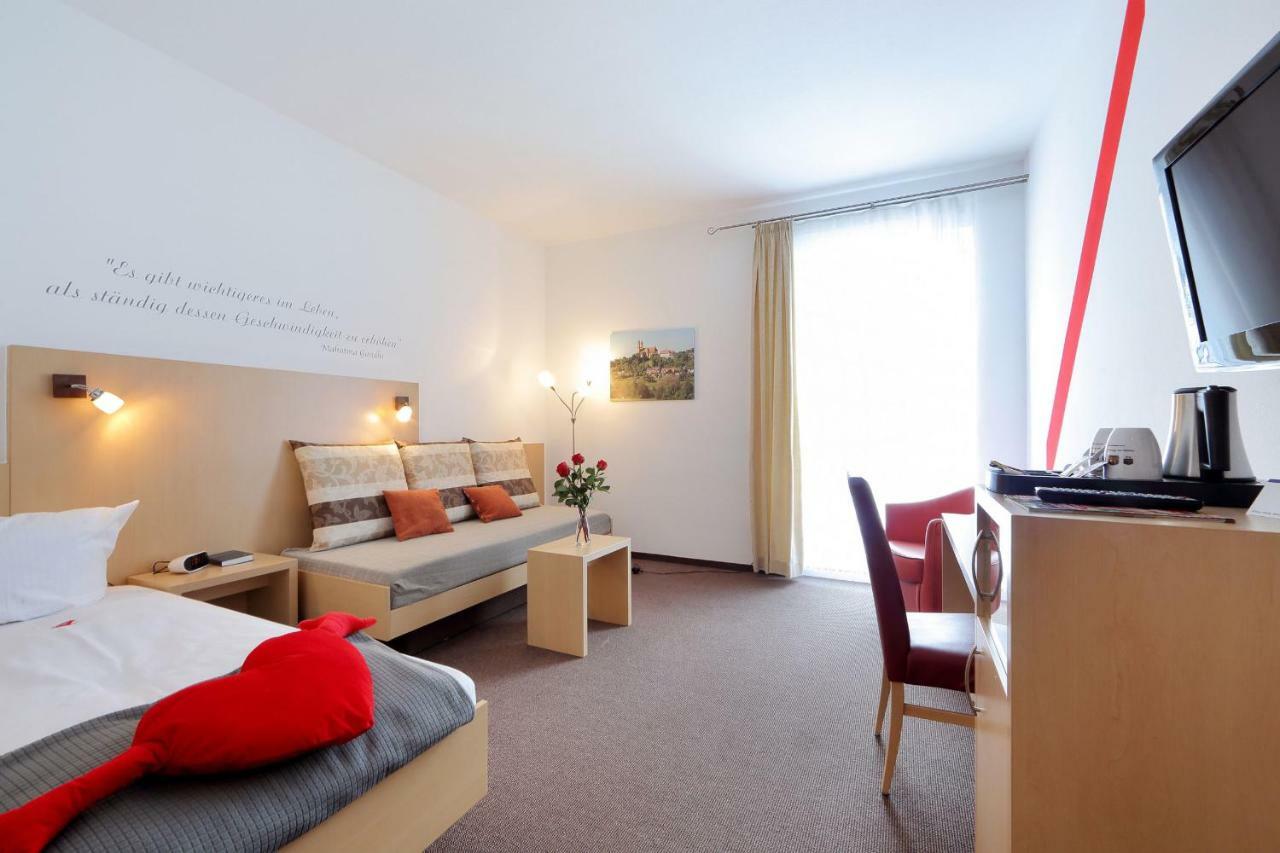 Standard Zweibettzimmer