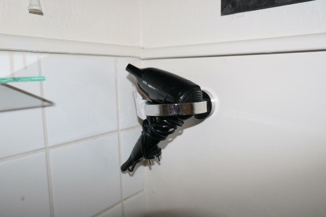 Zweibettzimmer mit Gemeinschaftsbad