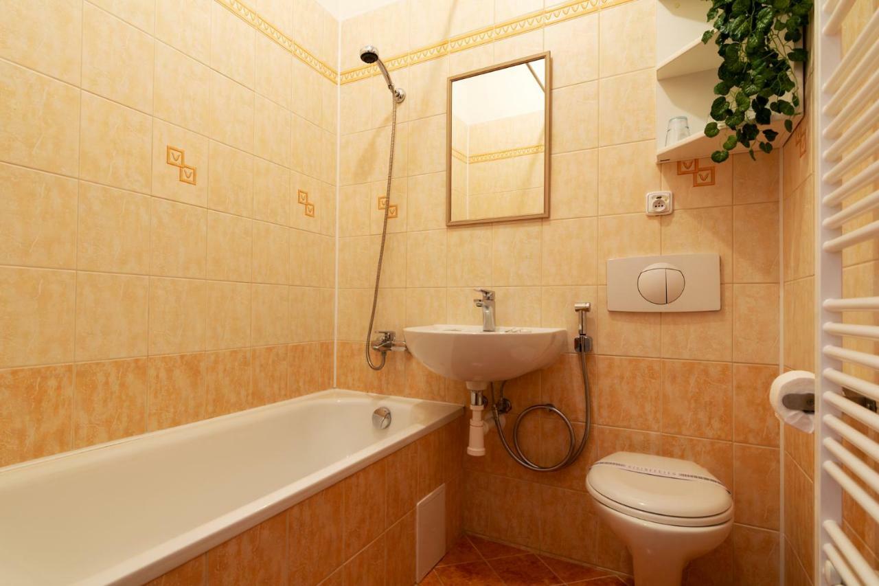 COMFORT Double with promenade view, AIR CONDITIONING and WELLNESS ACCESS