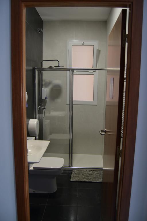 Einzelzimmer mit Gemeinschaftsbad