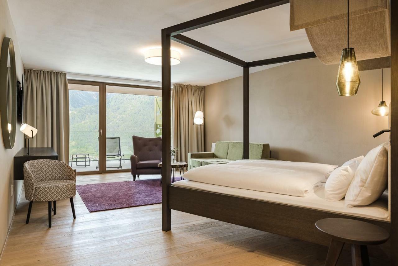 Deluxe Suite mit Whirlpool-Badewanne