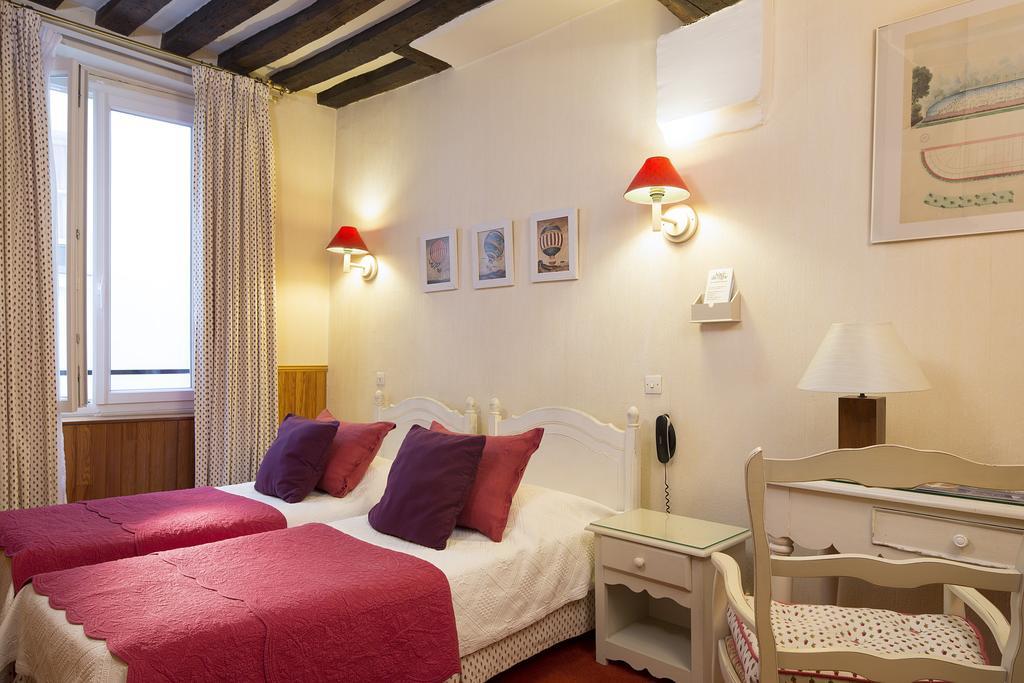 Zweibettzimmer