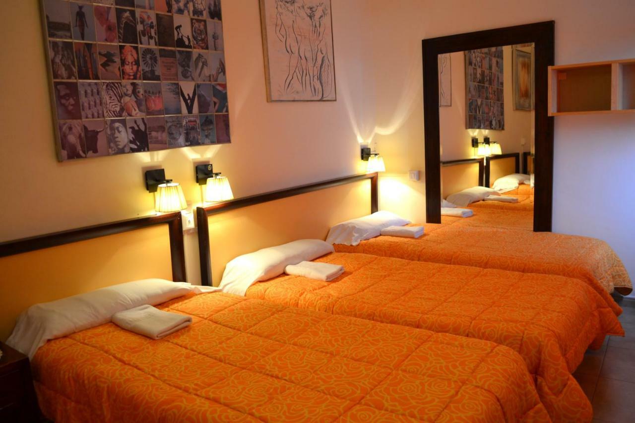 Doppelzimmer mit Zustellbett (3 Erwachsene) mit Badezimmer