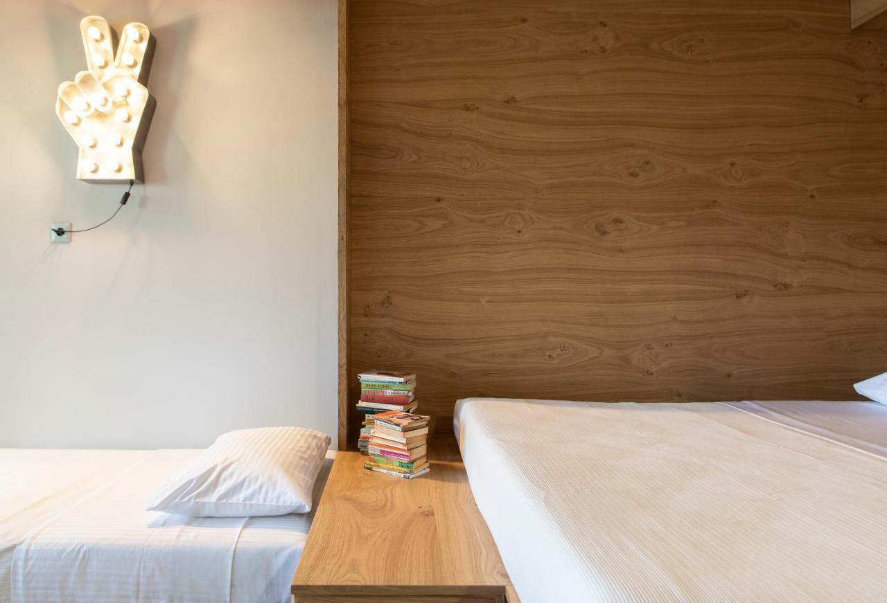 Dreibettzimmer mit Balkon ohne Pool