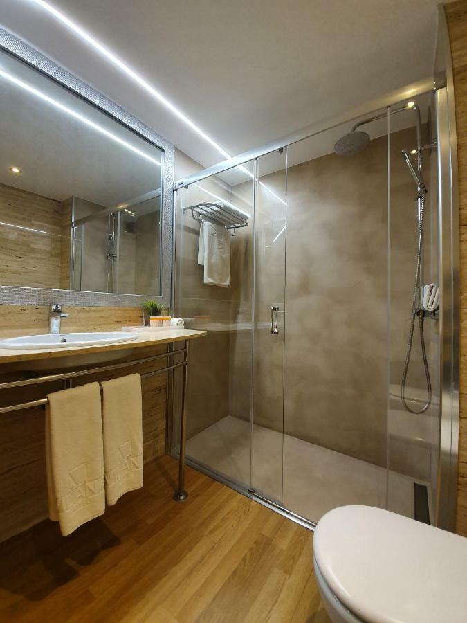 Dreibettzimmer