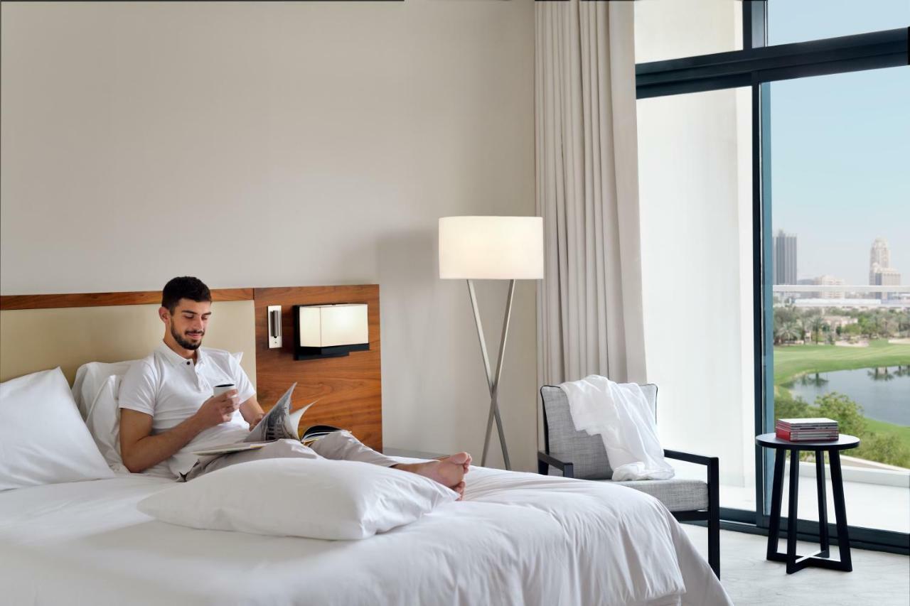 Deluxe Zweibettzimmer mit Blick auf den Golfplatz