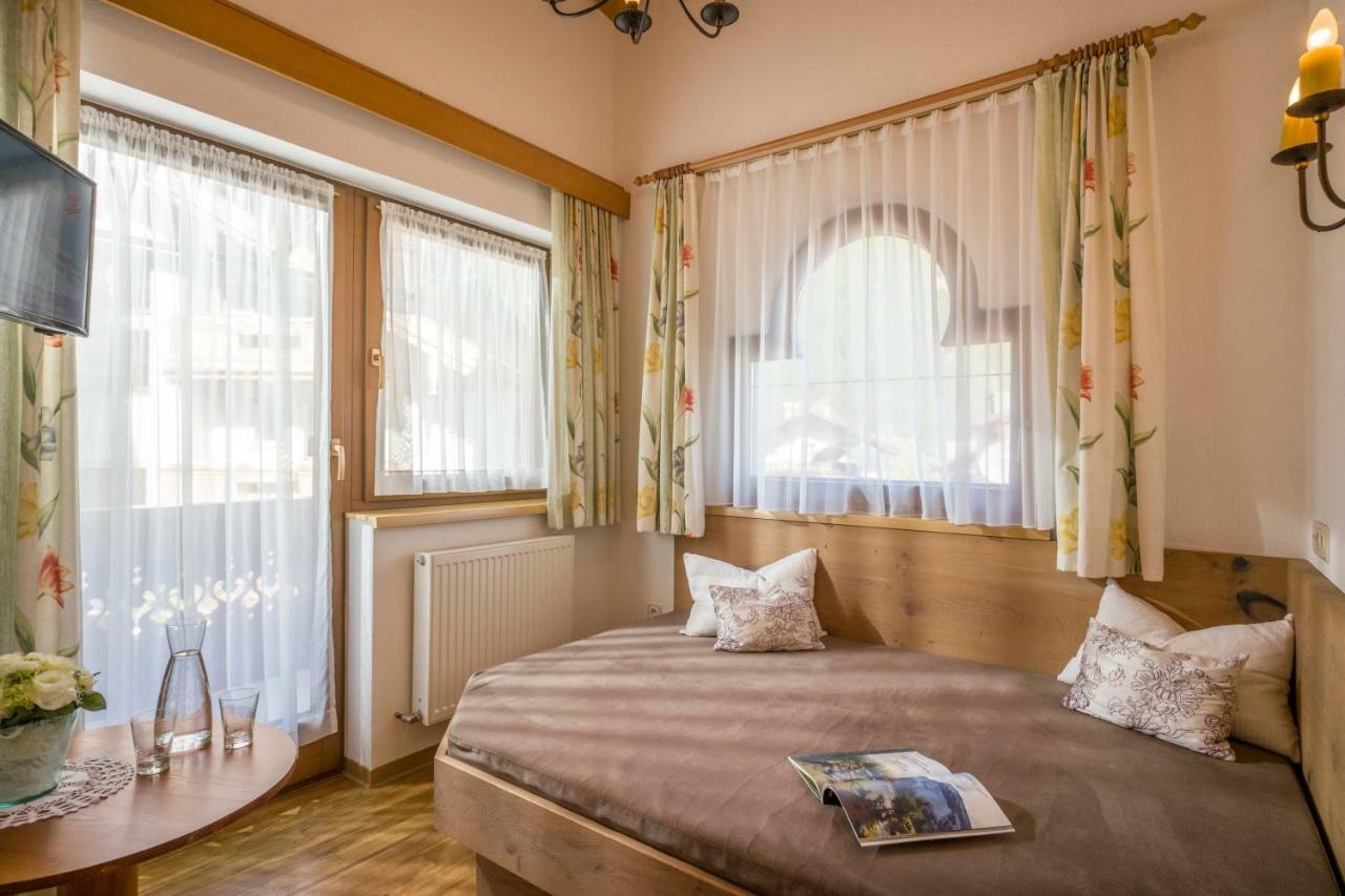 Großes Doppelzimmer