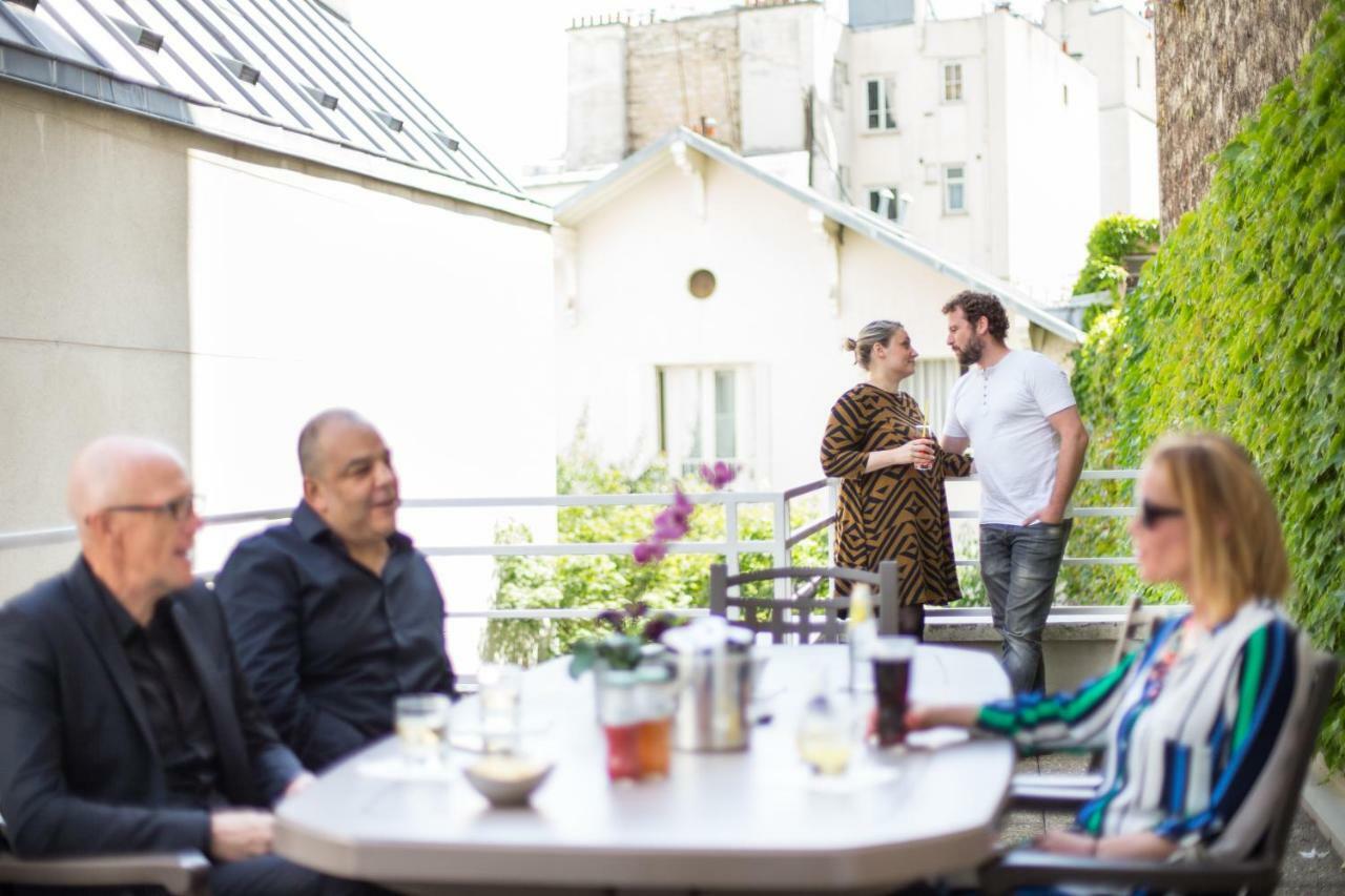 Vierbettzimmer mit Terrasse