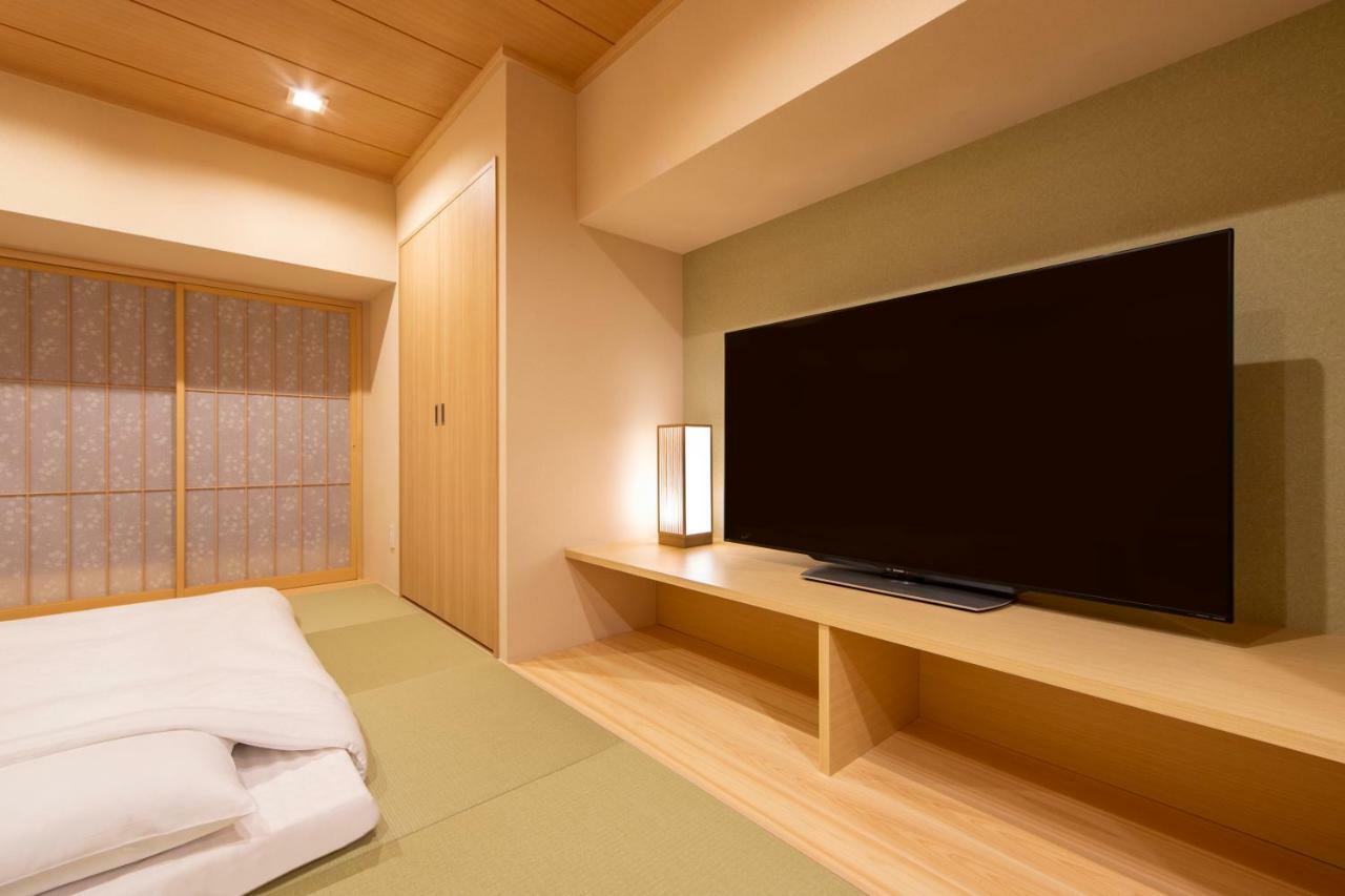 Im japanischen Stil eingerichtetes Familienzimmer (4 Erwachsene)