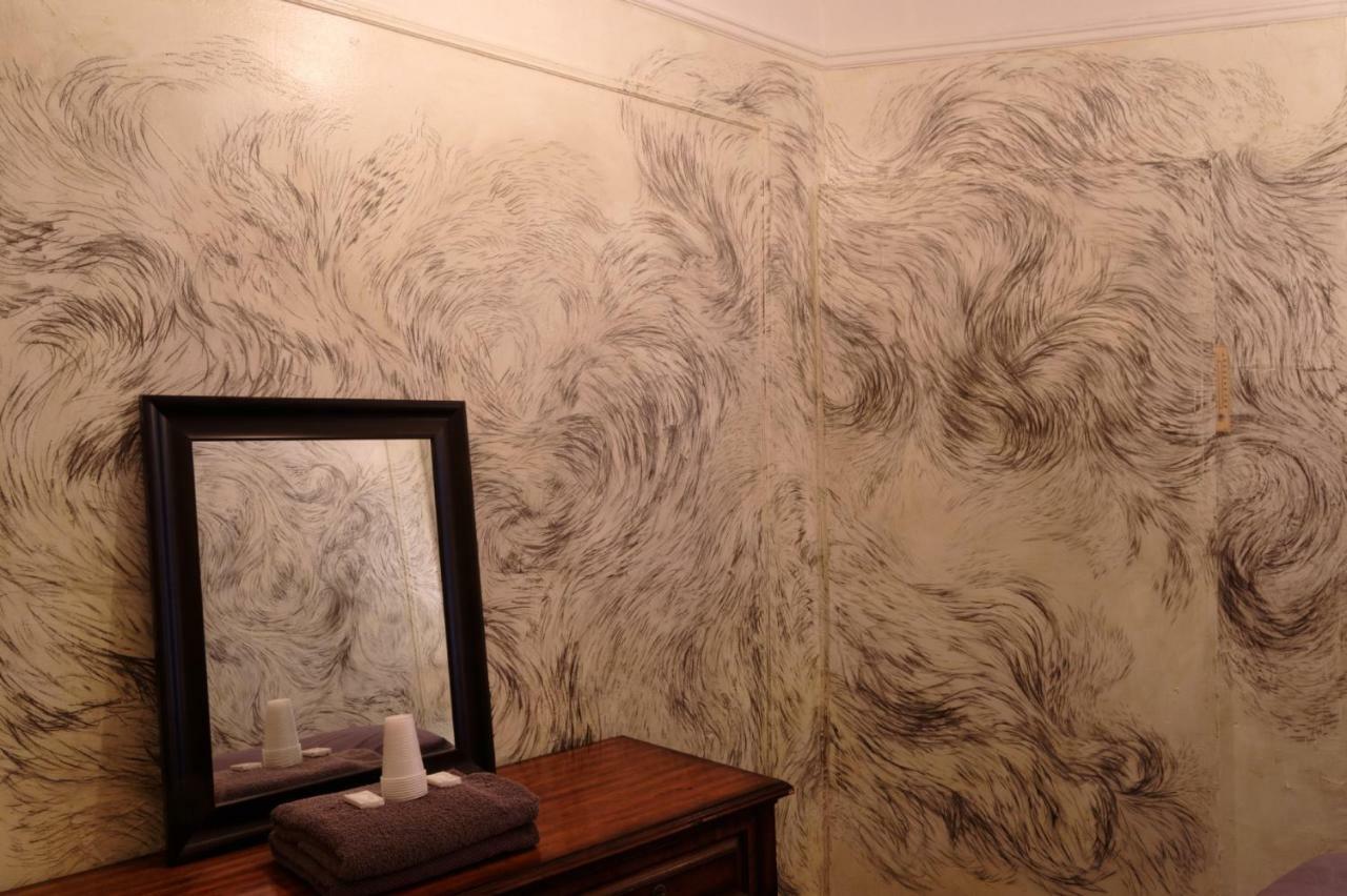Doppelzimmer mit Gemeinschaftsbad