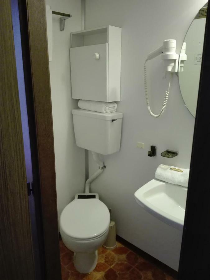 Economy Double Room,860847428:JPEG