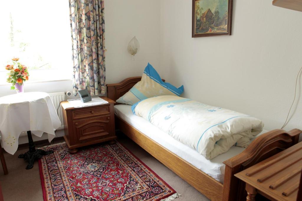 Single Room,8778784:JPEG