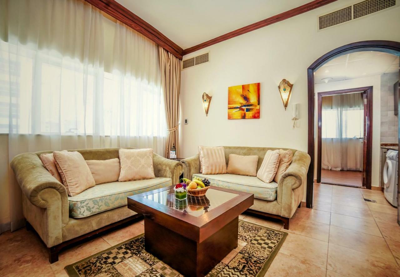 Classic One Bedroom Twin Beds