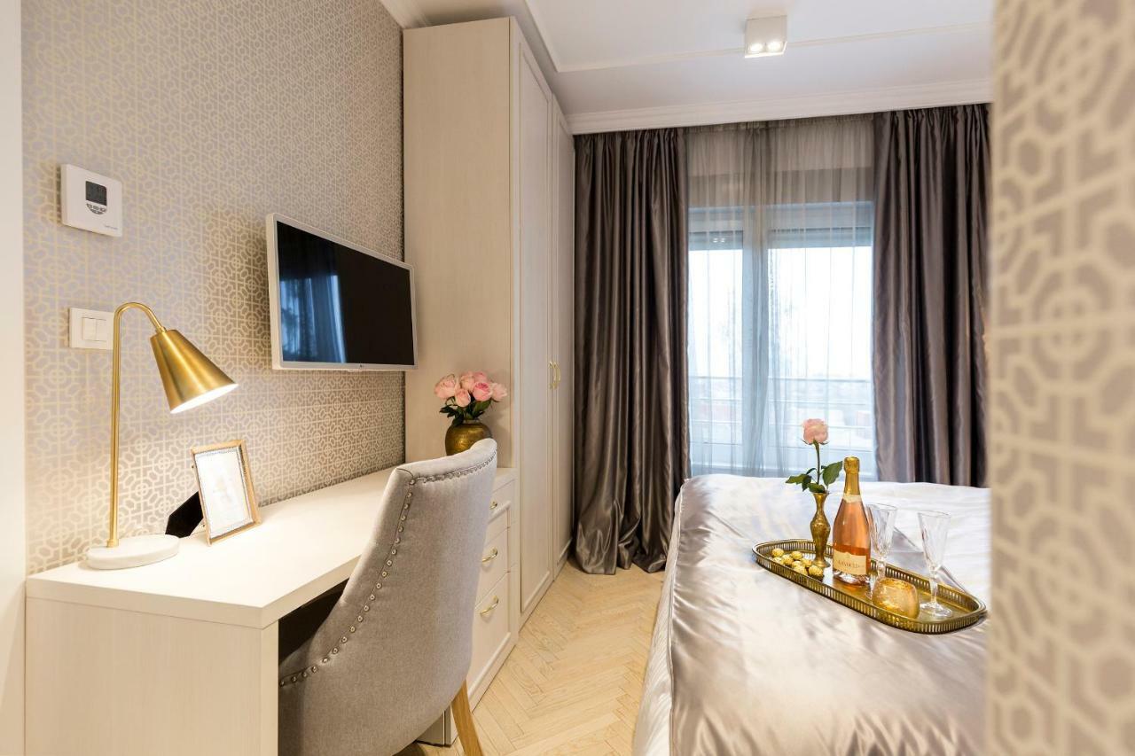 Doppelzimmer mit Balkon