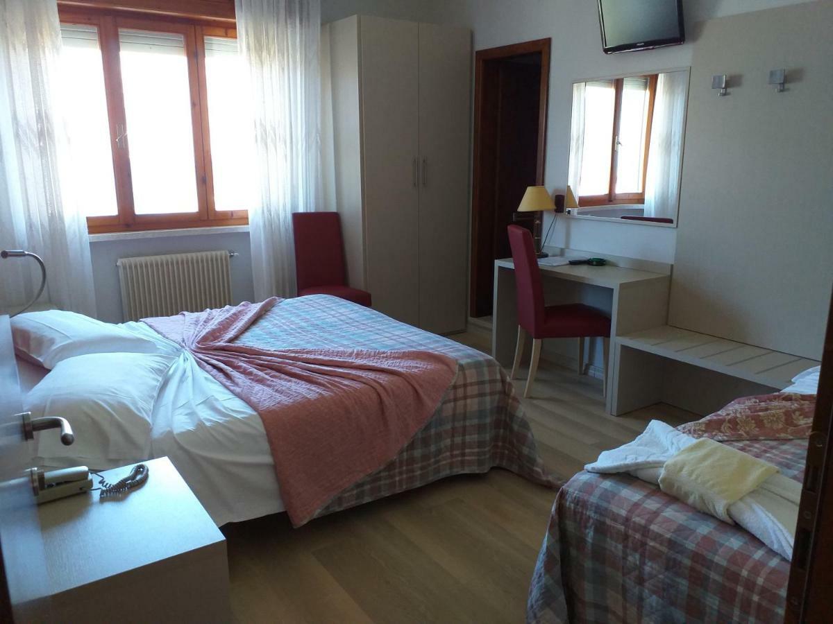 Dreibettzimmer mit Seeblick