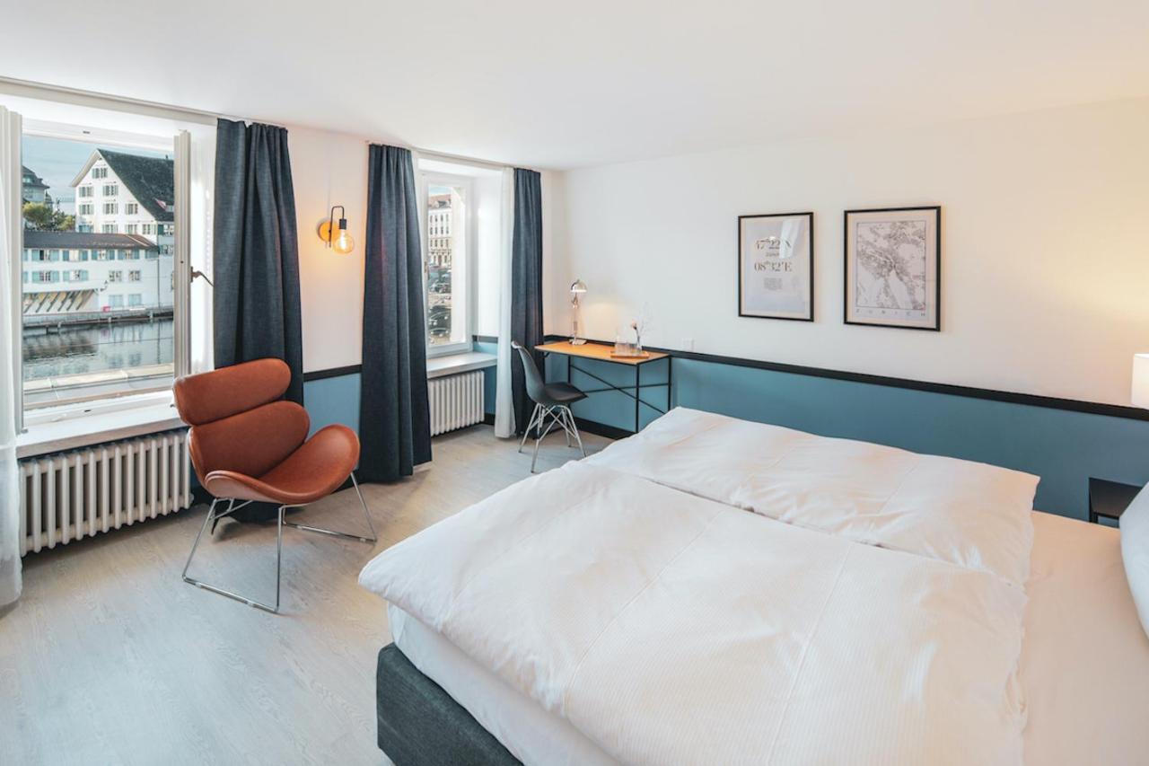 Doppelzimmer mit Flussblick und Gemeinschaftsbad